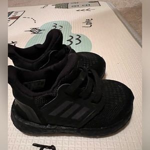 EUC—Adidas Black Athletic Ultraboost Sneakers
